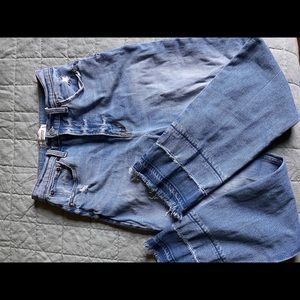 Abercrombie Curve Love Ultra High arise Ankle Straight Jean